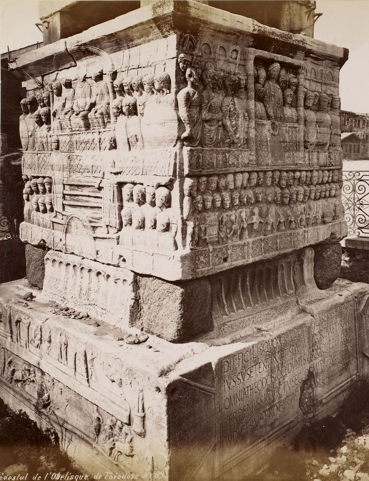 Dikilitaş Kaidesi / Guillaume Berggren Fotoğrafı | Eski İstanbul Fotoğrafla...