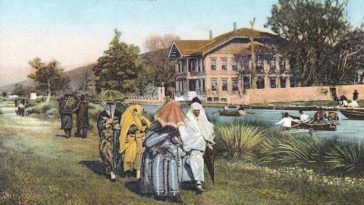 Kağıthane Sadabâd mesîresi, Osmanlı dönemi Istanbul, 1900.
An Ottoman picnic at ...