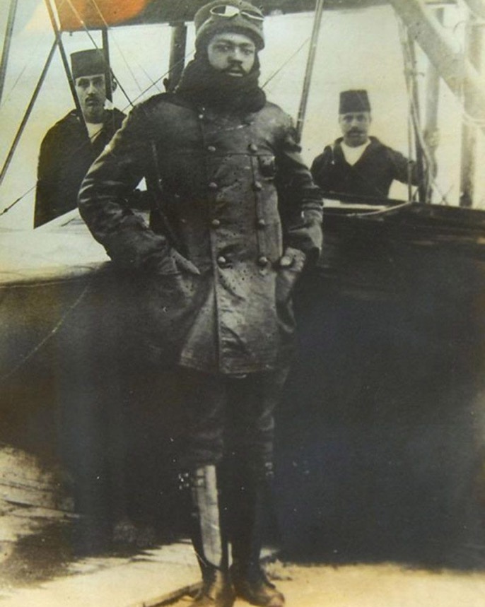 Ottoman Pilot Ahmet Ali Efendi, World's First Black Pilot, 1916 (Borned in Izmir...