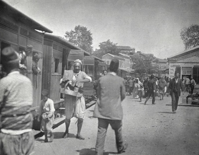 Istanbul, 1900s

                             ...