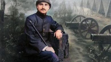 An Ottoman Soldier, c1915
Bir Osmanlı Askeri, 1915c.
.
Love history? Become one ...