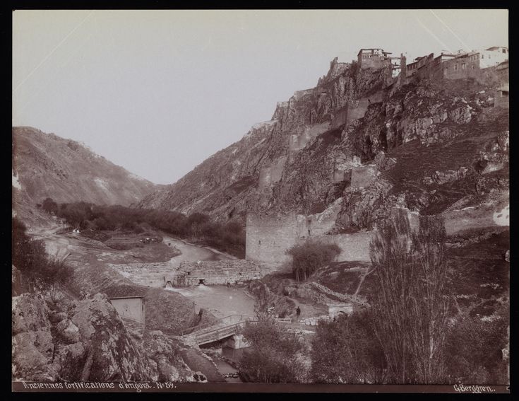 Ankara Bentderesi ve Ankara Kalesi / 1870ler / Guillaume Berggren Fotoğrafı | ...