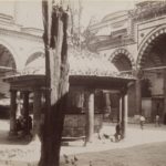 Beyazıt Camii Avlusu Sébah & Joaillier / 1880