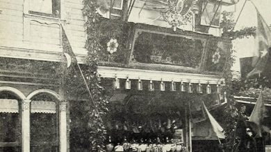 Candy Shop of Hakki Efendi in Bursa, 1904 
Hakkı Efendi'nin Şekerleme Mağazası, ...