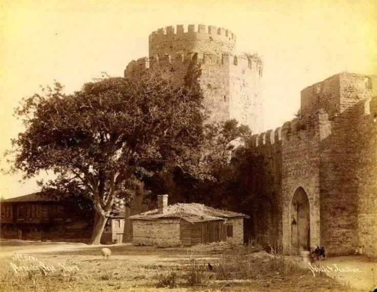 Eski İstanbul / YedikuleSébah & Joaillier fotoğrafı