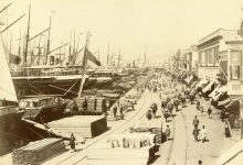 Izmir Port, c1890
İzmir Limanı, 1890c

                       ...