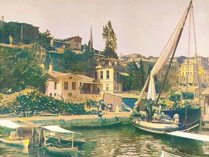 Kabataş, Istanbul, 1880s.
.
Love history? Become one of our patrons by pledging ...