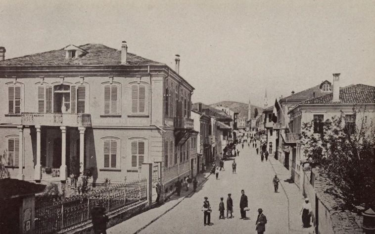 Monastir (Bitola, Macedonia), 1910s
Manastır (Makedonya), 1910'lar

            ...