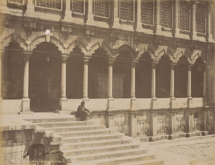 Nuruosmaniye Camii Merdivenler Sébah & Joaillier / 1890