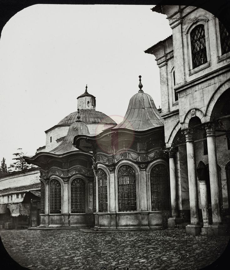 Nusretiye Camii Sebil ve Muvakkithanesi / Claude-Marie Ferrier Fotoğrafı / 185...