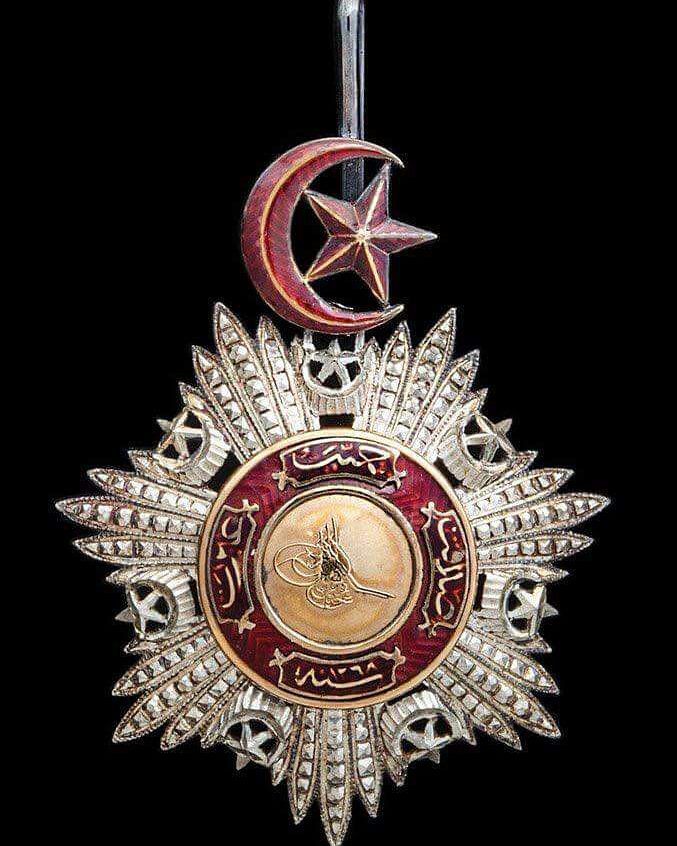 Osmanlı Mecidiye Nişanı, 1800'ler.
Order of the Medjidie, 1800's.
              ...