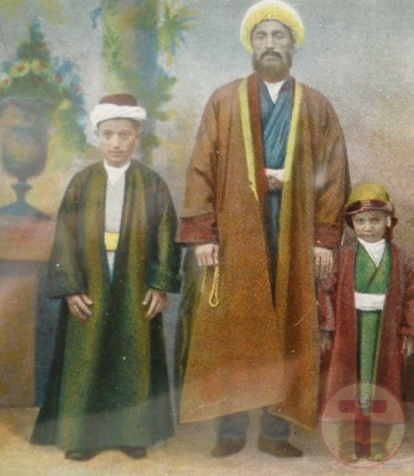 Bir Osmanlı Derviş Baba ve Çocukları