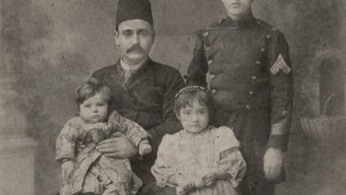 Bir Osmanlı Babası Ve Çocukları