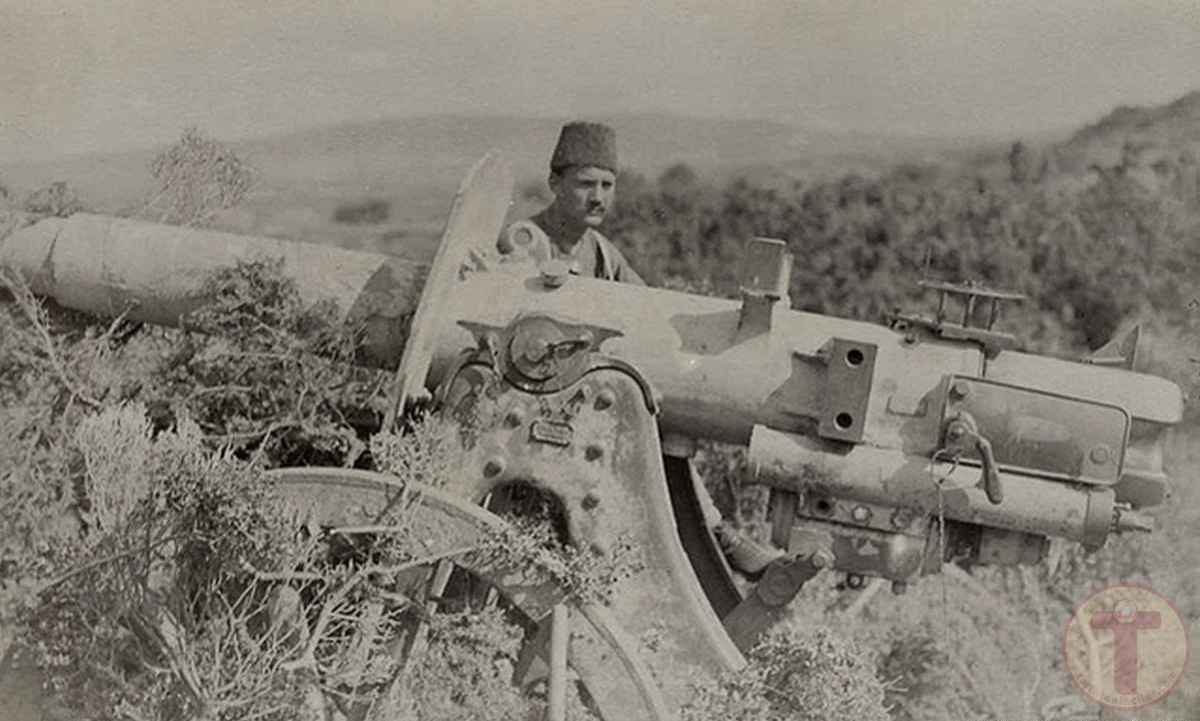 Çanakkale Cephesinde Bir Osmanlı Askeri