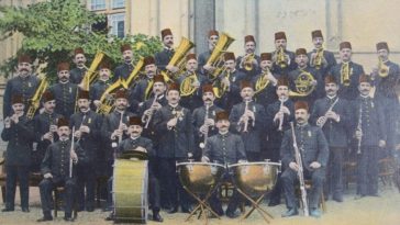 Ottoman Military Orchestra, 1900s
Mızıka-i Hümayun, 1900'ler 
                  ...