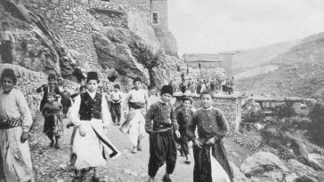 Ottoman-era Diyarbakır, 1910's.
Çermik Osmanlı dönemi Diyarbakır, 1910'lar. تشر...