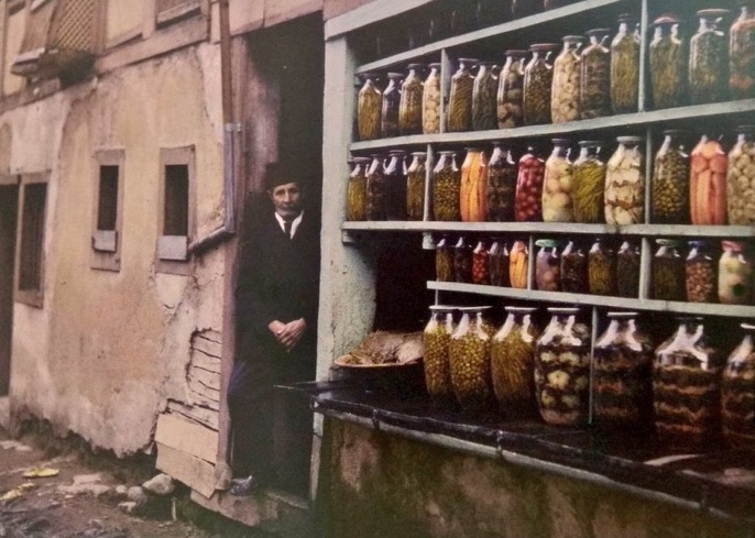 Pickle Shop in Bursa, c1910
Bursa'da Turşucu, 1910c
...