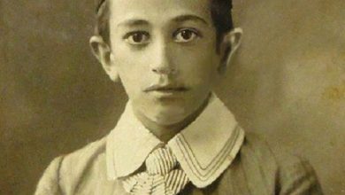 Portrait of an Ottoman Child, c1890
Bir Osmanlı Çocuğu, 1890c

                 ...