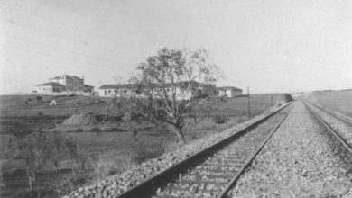 Railway in Istanbul, 1914
İstanbul'da Demiryolu, 1914
.
Love history? Become one...