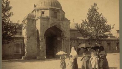 Süleymaniye Camii Avlusu Sébah & Joaillier 1888-1910  LOC arşivi