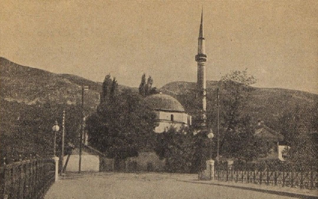 View of Fatih Mosque in Sarajevo, Bosnia, 1908
Saraybosna'da Hünkar Köprüsünden ...