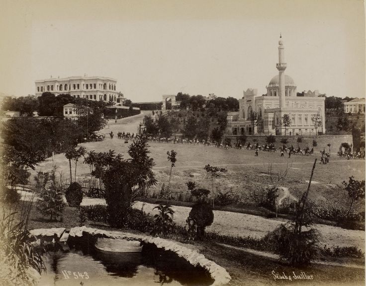 Yıldız Sarayı ve Camii / Sébah ve Joaillier Fotoğrafı | Eski İstanbul Fot...