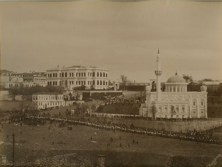 Yıldız Sarayı ve Hamidiye Camii, 1890  Guillaume Berggren fotoğrafı