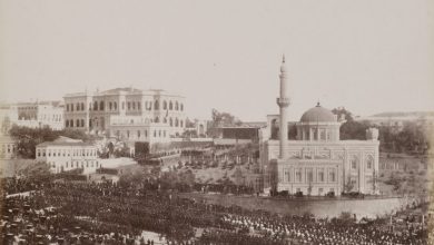 Yıldız’da Sultan II. Abdülhamid’in Selamlık Seremonisi Guillaume...