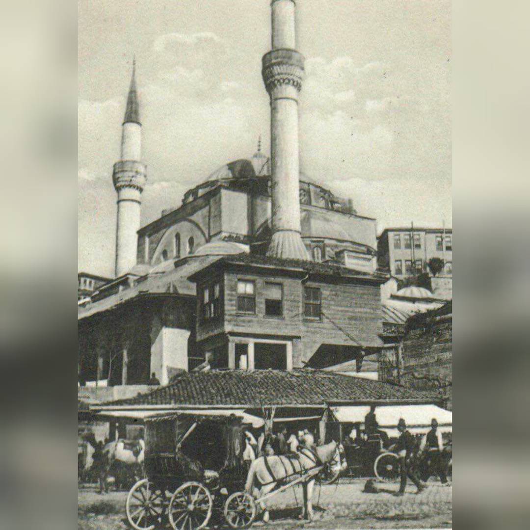Üsküdar, Osmanlı dönemi Istanbul, 1900.
Üsküdar, Ottoman Istanbul, 1900.
...