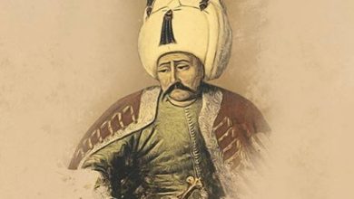 ‪"Biz, İskender gibi âb-ı hayat peşinde koşmayız. Bu yolda pîrimiz aşk ve tevekk...